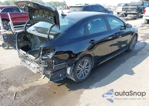 2023 Kia Forte Gt-Line z USA, uszkodzony, nr VIN 3KPF54ADXPE618660